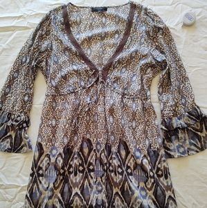 Lightweight patterned dress